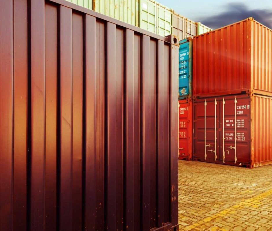 LCL shipping containers